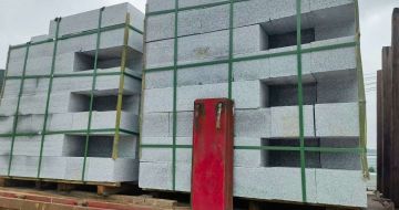 百色 芝麻白花岗岩路沿石，平石，路侧石，马路牙子，路缘石，立缘石，平缘石等