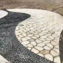 百色 黄金麻冰裂纹地铺石工地铺装案例