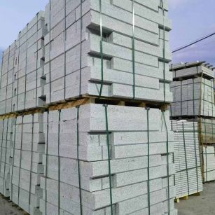 百色 芝麻白花岗岩路沿石，路缘石，路肩石，道牙，立缘石，马路牙子，街沿石，侧石等