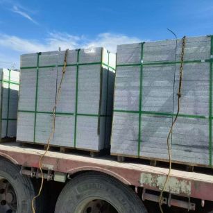 百色 芝麻白花岗岩地铺石装车日常