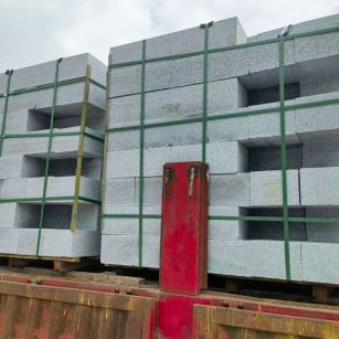 百色 芝麻白花岗岩路沿石，平石，路侧石，马路牙子，路缘石，立缘石，平缘石等