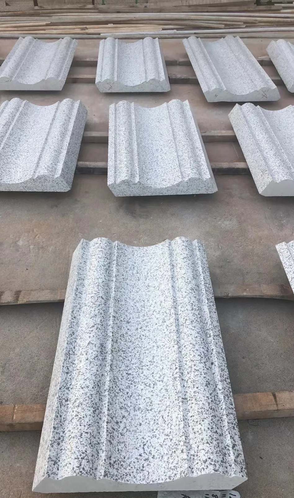 百色 白麻花岗岩光面别墅线条