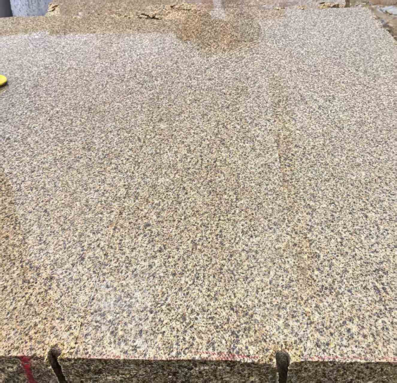 百色 黄金麻花岗岩石材方料