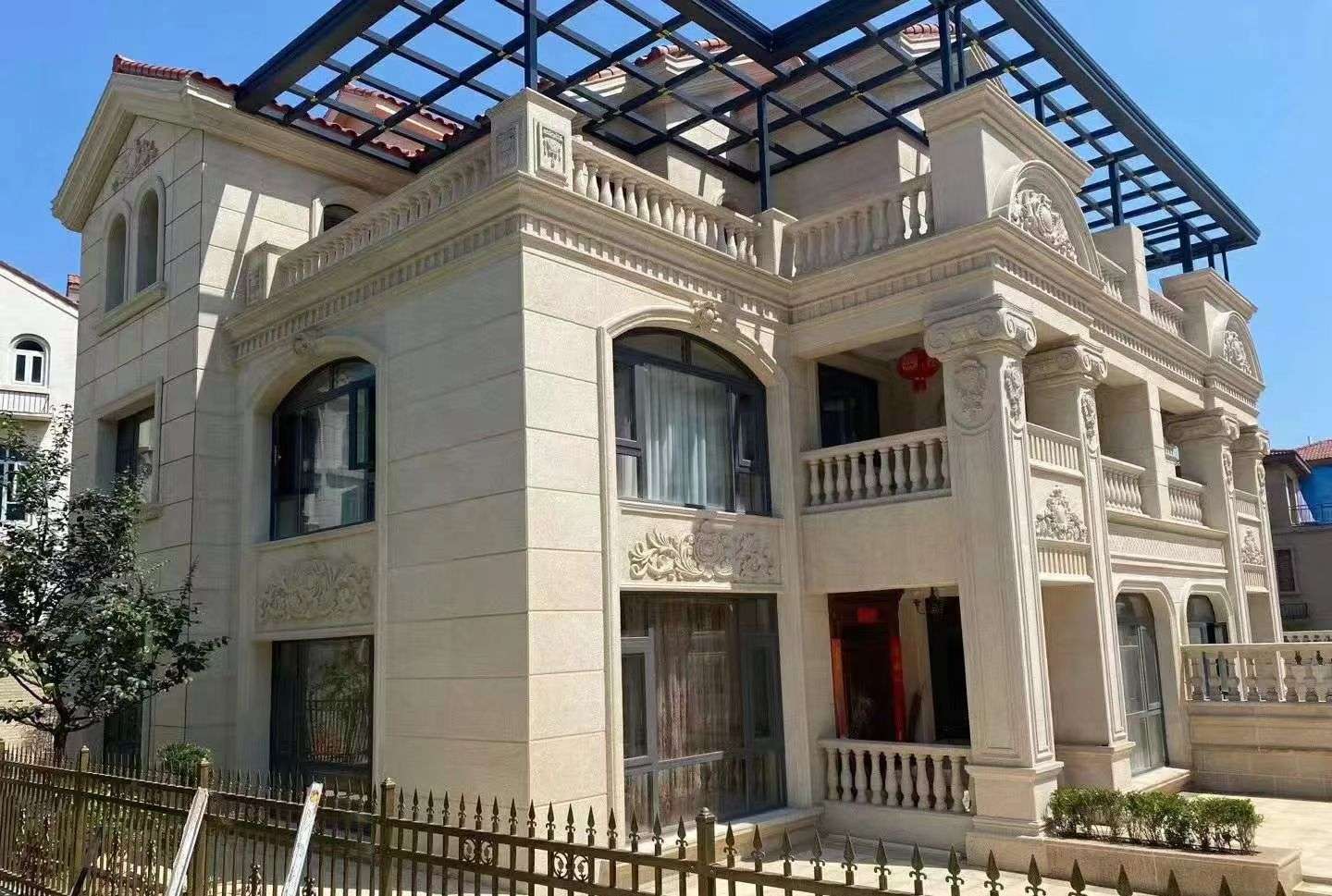 百色 黄金麻花岗岩荔枝面别墅外墙干挂